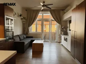 Prodej bytu 2+kk, Praha - Dejvice, Koulova, 43 m2