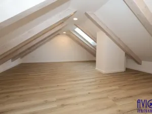 Pronájem bytu 4+kk, Praha - Stodůlky, V borovičkách, 105 m2
