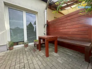 Pronájem rodinného domu, Milovice, Školská, 148 m2