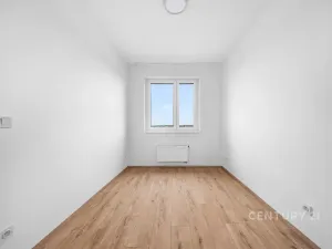 Pronájem bytu 2+kk, Praha, 34 m2