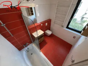 Pronájem bytu 2+kk, Praha, Sousedíkova, 65 m2