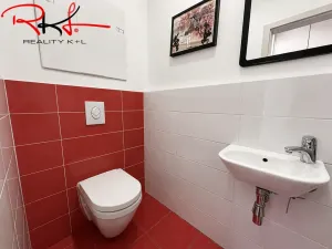 Pronájem bytu 2+kk, Praha, Sousedíkova, 65 m2