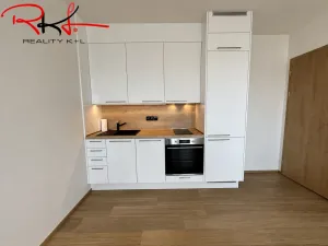 Pronájem bytu 2+kk, Praha, Pod Harfou, 49 m2