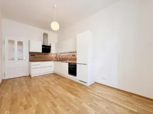 Pronájem bytu 2+kk, Praha - Nusle, 47 m2