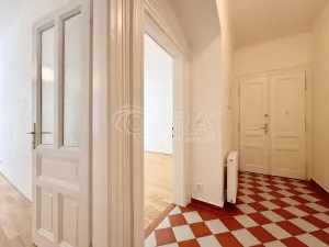 Pronájem bytu 2+kk, Praha - Nusle, 47 m2