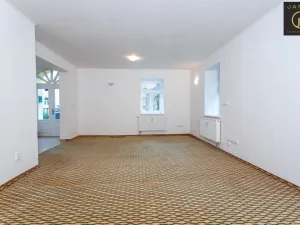 Prodej bytu 3+kk, Mariánské Lázně, Lesní, 88 m2