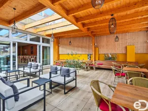 Pronájem restaurace, Mladá Boleslav, Českobratrské náměstí, 250 m2