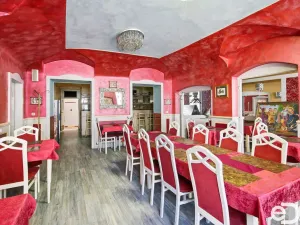Pronájem restaurace, Mladá Boleslav, Českobratrské náměstí, 250 m2