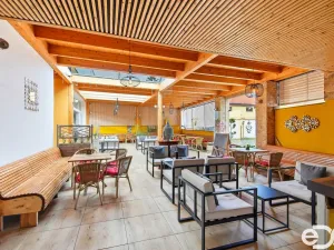 Pronájem restaurace, Mladá Boleslav, Českobratrské náměstí, 250 m2