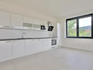 Pronájem bytu 2+kk, Dobřichovice, Anglická, 75 m2