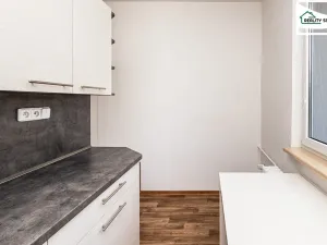 Pronájem bytu 2+1, Cheb, 17. listopadu, 49 m2