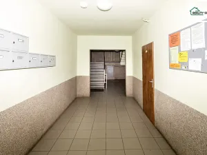 Pronájem bytu 2+1, Cheb, 17. listopadu, 49 m2