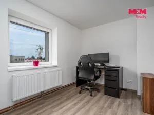 Prodej rodinného domu, Dobřenice, 169 m2