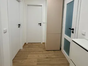 Pronájem pokoje, Hradec Králové - Slezské Předměstí, Markovická, 18 m2