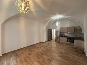 Pronájem bytu 1+kk, Chrudim, Filištínská, 45 m2