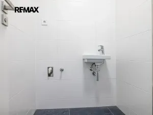 Prodej bytu 2+kk, Praha - Strašnice, Limuzská, 52 m2