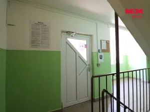 Prodej bytu 1+kk, Most, Česká, 33 m2