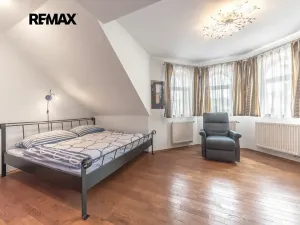 Pronájem rodinného domu, Lhota, K Lesnu, 205 m2