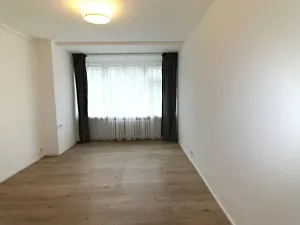 Pronájem bytu 2+kk, Praha - Karlín, Pobřežní, 58 m2
