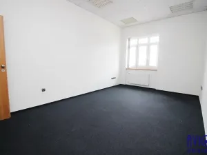 Pronájem kanceláře, Praha - Smíchov, Bozděchova, 31 m2