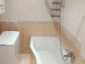 Pronájem bytu 2+1, Praha - Bubeneč, Korunovační, 70 m2