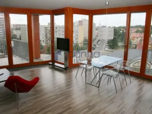 Pronájem bytu 2+kk, Praha, Květinková, 70 m2