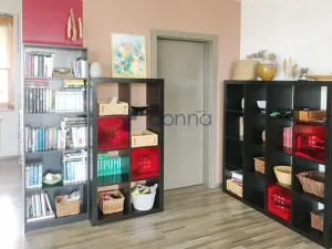 Pronájem bytu 2+kk, Praha, Květinková, 70 m2