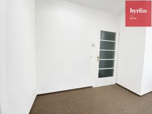 Pronájem bytu 1+1, Opava, Na Rybníčku, 37 m2