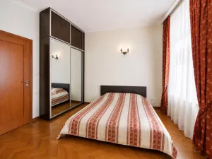 Pronájem bytu 2+kk, Praha - Nové Město, Koubkova, 51 m2