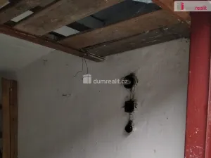 Prodej bytu 1+1, Horní Slavkov, U Lesoparku, 36 m2