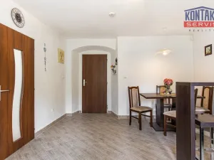 Prodej rodinného domu, Zalužany, 175 m2
