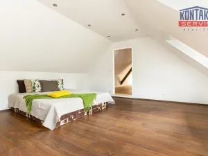 Prodej rodinného domu, Zalužany, 175 m2