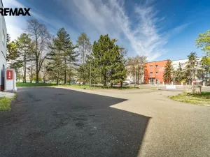 Pronájem obchodního prostoru, Praha - Háje, Hviezdoslavova, 297 m2