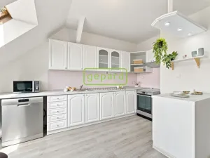 Prodej bytu 3+1, Kralupy nad Vltavou, Lidové nám., 90 m2