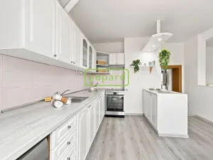 Prodej bytu 3+1, Kralupy nad Vltavou, Lidové nám., 90 m2