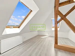Prodej bytu 3+1, Kralupy nad Vltavou, Lidové nám., 90 m2