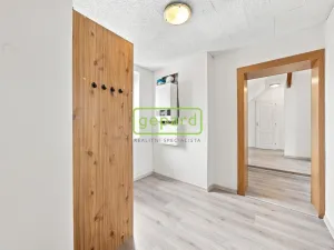 Prodej bytu 3+1, Kralupy nad Vltavou, Lidové nám., 90 m2