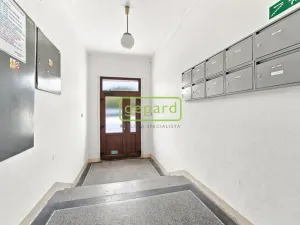 Prodej bytu 3+1, Kralupy nad Vltavou, Lidové nám., 90 m2