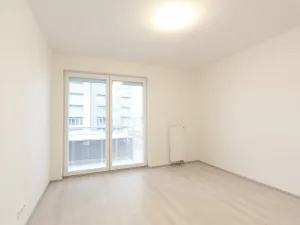 Pronájem bytu 2+kk, Praha - Letňany, Hlučkova, 60 m2