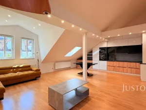 Pronájem bytu 2+kk, Praha - Žižkov, Roháčova, 94 m2