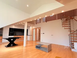 Pronájem bytu 2+kk, Praha - Žižkov, Roháčova, 94 m2