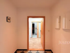 Pronájem bytu 2+kk, Praha - Žižkov, Roháčova, 94 m2