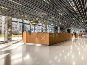 Pronájem kanceláře, Praha, Evropská, 520 m2