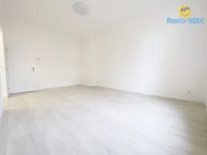 Pronájem bytu 2+kk, Praha - Žižkov, Čajkovského, 47 m2