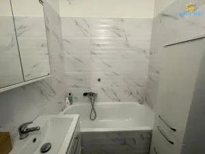 Pronájem bytu 2+kk, Praha - Žižkov, Čajkovského, 47 m2