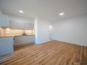 Prodej bytu 1+kk, Ostrava - Poruba, Sokolovská, 28 m2
