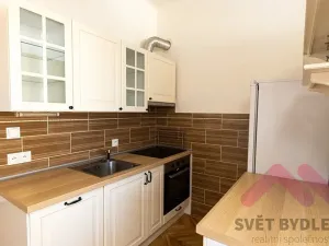 Pronájem bytu 2+1, Praha - Libeň, Sokolovská, 49 m2