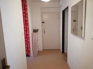 Pronájem bytu 2+1, Praha - Hloubětín, Konzumní, 53 m2