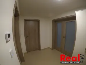 Pronájem bytu 2+kk, Rajhradice, Opatovická, 58 m2