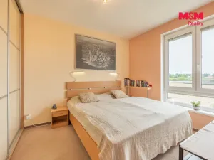 Prodej bytu 2+kk, Praha - Suchdol, Holubí, 40 m2
